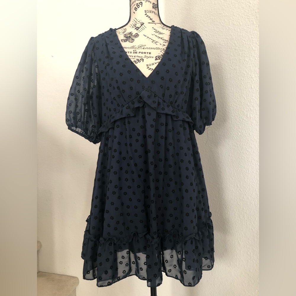 B. Darlin Navy Blue Floral Dress 11/12